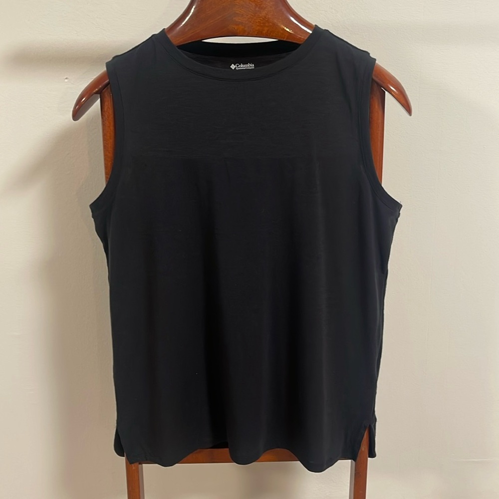 Columbia Women’s Easy Does It Tank sz M